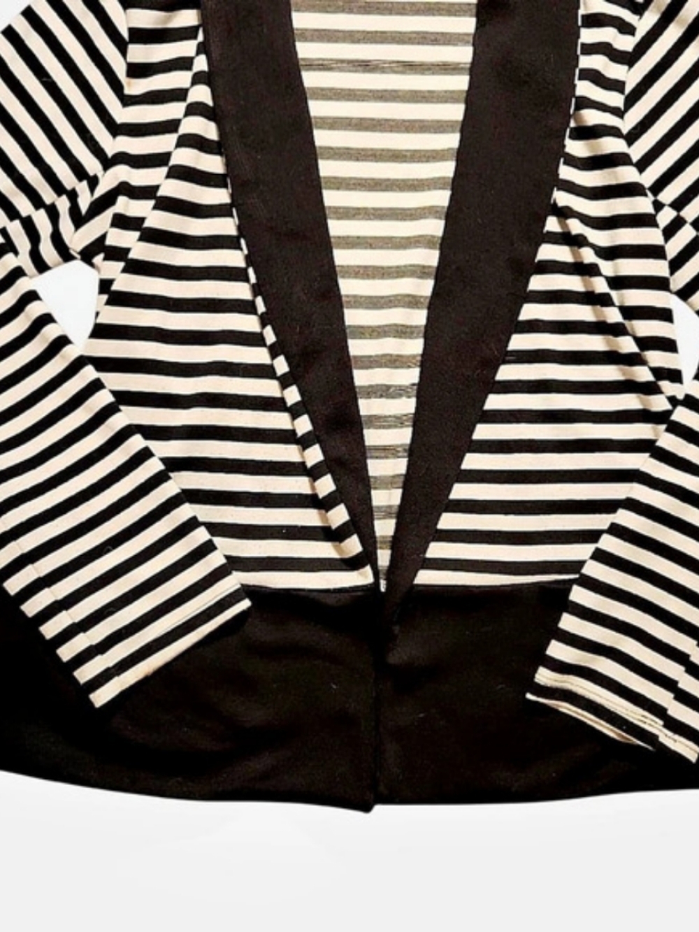 dressbarn Striped Open Front Jacket in Black & White Size Medium Like